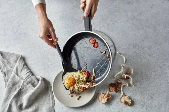 Promo ???? Demeyere Alu Comfort 3 Koekenpan – Ceraforce Keramische Antikleeflaag – Koekenpan Inductie – 28 Cm – PTFE-vrij ???? 3 Promo ???? Demeyere Alu Comfort 3 Koekenpan – Ceraforce Keramische Antikleeflaag – Koekenpan Inductie – 28 Cm – PTFE-vrij ???? - Afbeelding 3