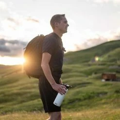 Kopen ???? CamelBak Chute Mag Vacuum Insulated - Isolatie Drinkfles - 600 Ml - Zwart (Black) ???? -Tefal Shop 550x367 3