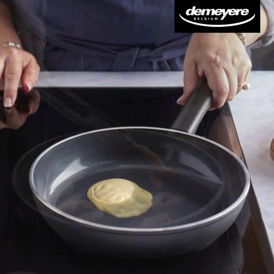Promo ???? Demeyere Alu Comfort 3 Koekenpan – Ceraforce Keramische Antikleeflaag – Koekenpan Inductie – 28 Cm – PTFE-vrij ???? 2 Promo ???? Demeyere Alu Comfort 3 Koekenpan – Ceraforce Keramische Antikleeflaag – Koekenpan Inductie – 28 Cm – PTFE-vrij ???? - Afbeelding 2