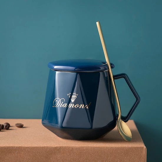 Nieuw ???? Merkloos Mok - Mok Set - Koffiemok - Koffiebeker - Beker - Mokken En Bekers - Beker Met Lepel En Deksel - 400 Ml - Keramiek - Diamant Vorm - Vrienden - Groen/Blauw ???? 3 Nieuw ???? Merkloos Mok - Mok Set - Koffiemok - Koffiebeker - Beker - Mokken En Bekers - Beker Met Lepel En Deksel - 400 Ml - Keramiek - Diamant Vorm - Vrienden - Groen/Blauw ???? - Afbeelding 3