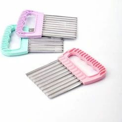 Goedkoopste ???? Freekook Aardappel Mesje - Ribbel Mesje - Keuken Accessoires - Schilmes - Frietsnijder- Decoratiemes Met Ribbels - Voor Ribbelfriet - Kartelmes - Groentesnijder ???? -Tefal Shop 550x738 2