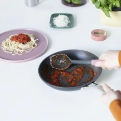 Promo ???? Brabantia Tasty+ Opscheplepel Plus Schraper - Grape Red ???? 19 Promo ???? Brabantia Tasty+ Opscheplepel Plus Schraper - Grape Red ???? -Tefal Shop 550x825 1